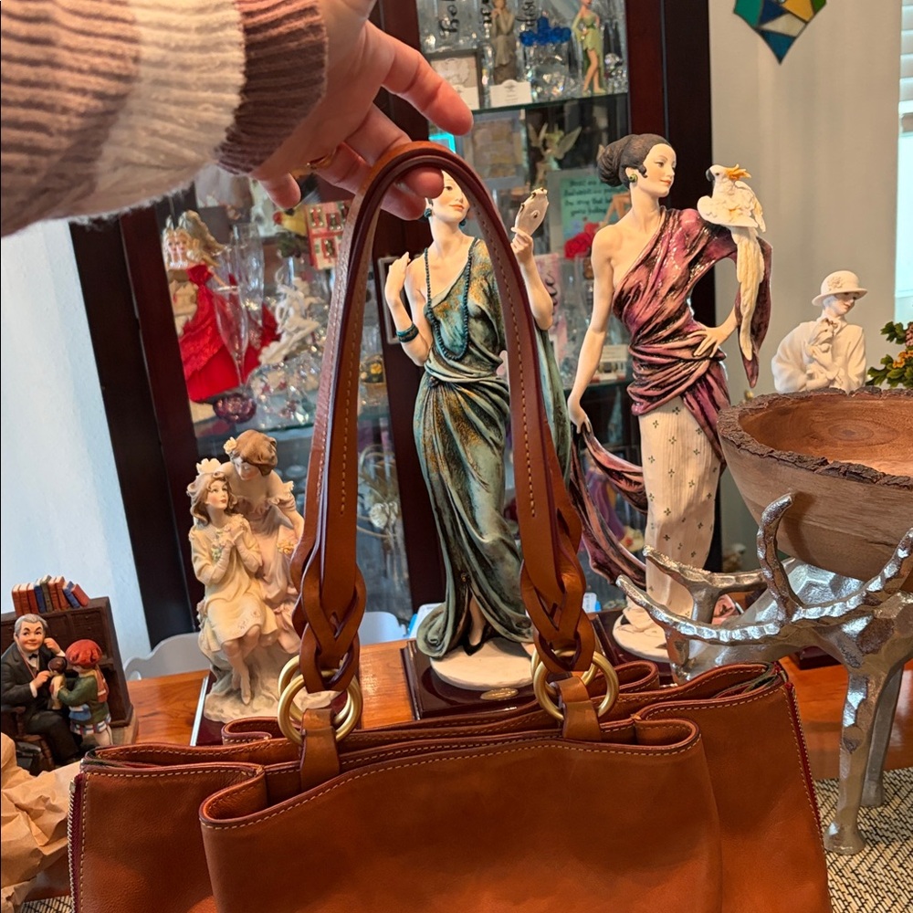 Dooney & Bourke Tan Leather Shoulder Bag - Picture 15 of 16